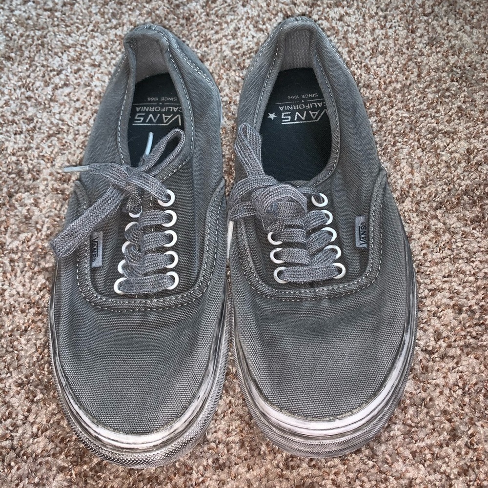 Gray Vans - Era
